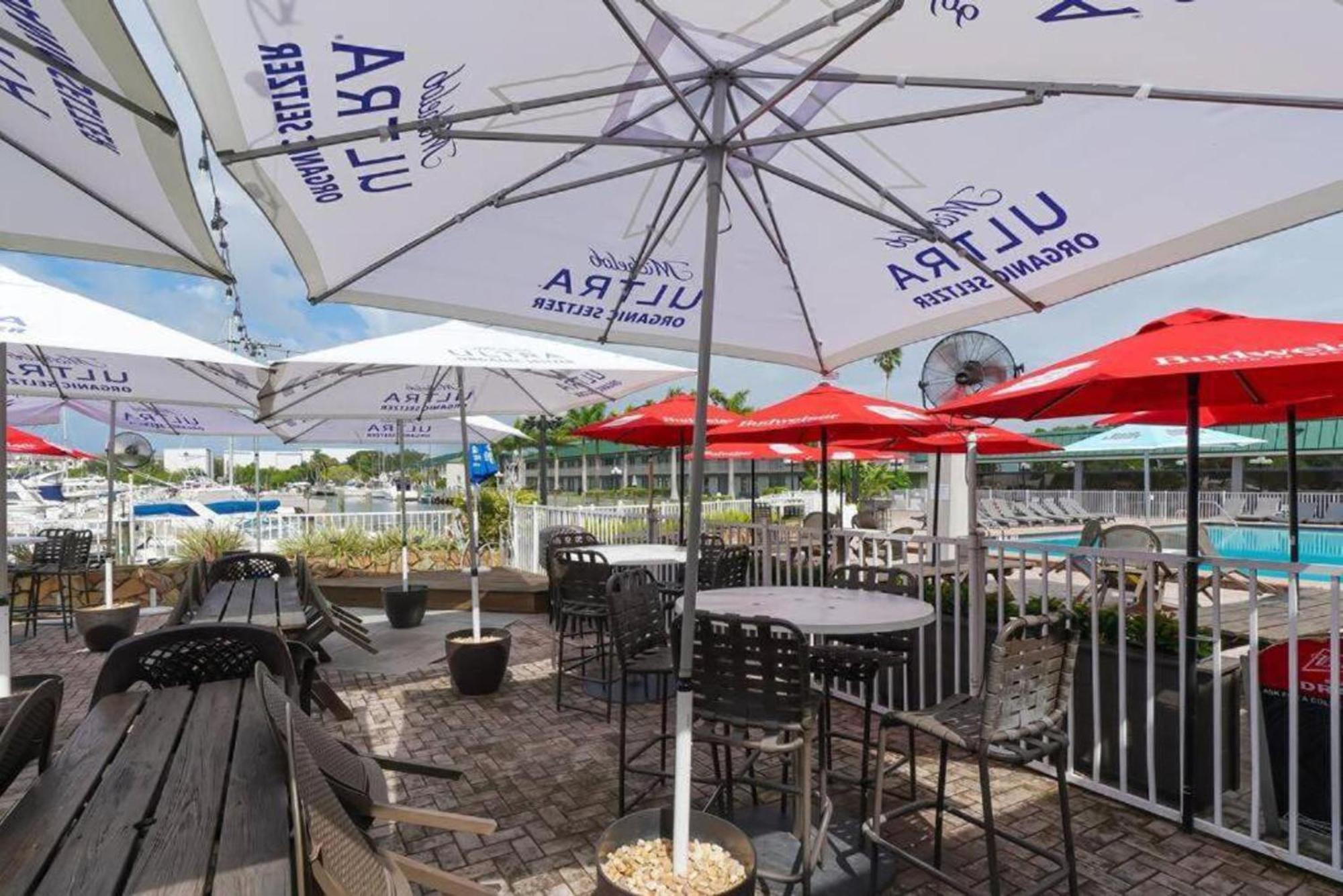Aparthotel Getaway At The Marina South Bradenton Exterior foto